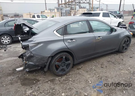2016 Nissan Altima 2.5 S z USA, uszkodzony, nr VIN 1N4AL3AP5GC247702